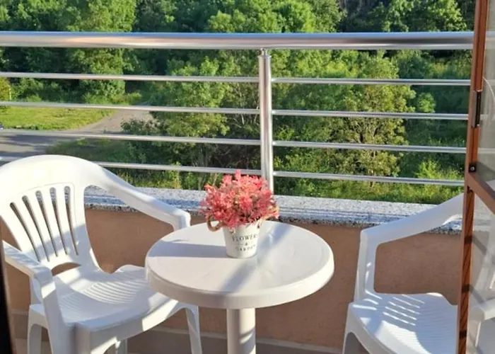 Апартамент отличен двустаен